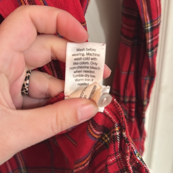 Croft and barrow women’s medium flannel - Picture 4 of 5